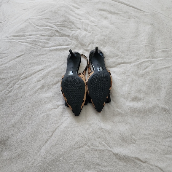 Slingback Pumps - Picture 2 of 3